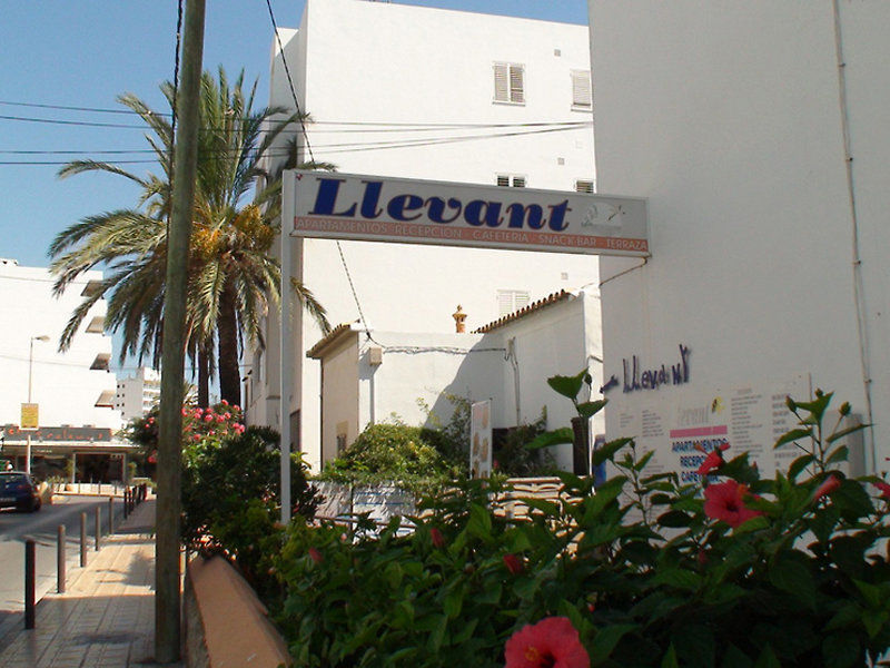 Apartamentos Llevant Ibiza Town Exterior photo